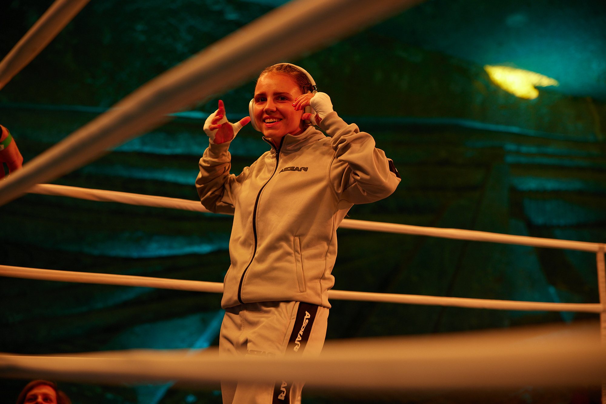 Vanessa Romanowski ringside during fight week